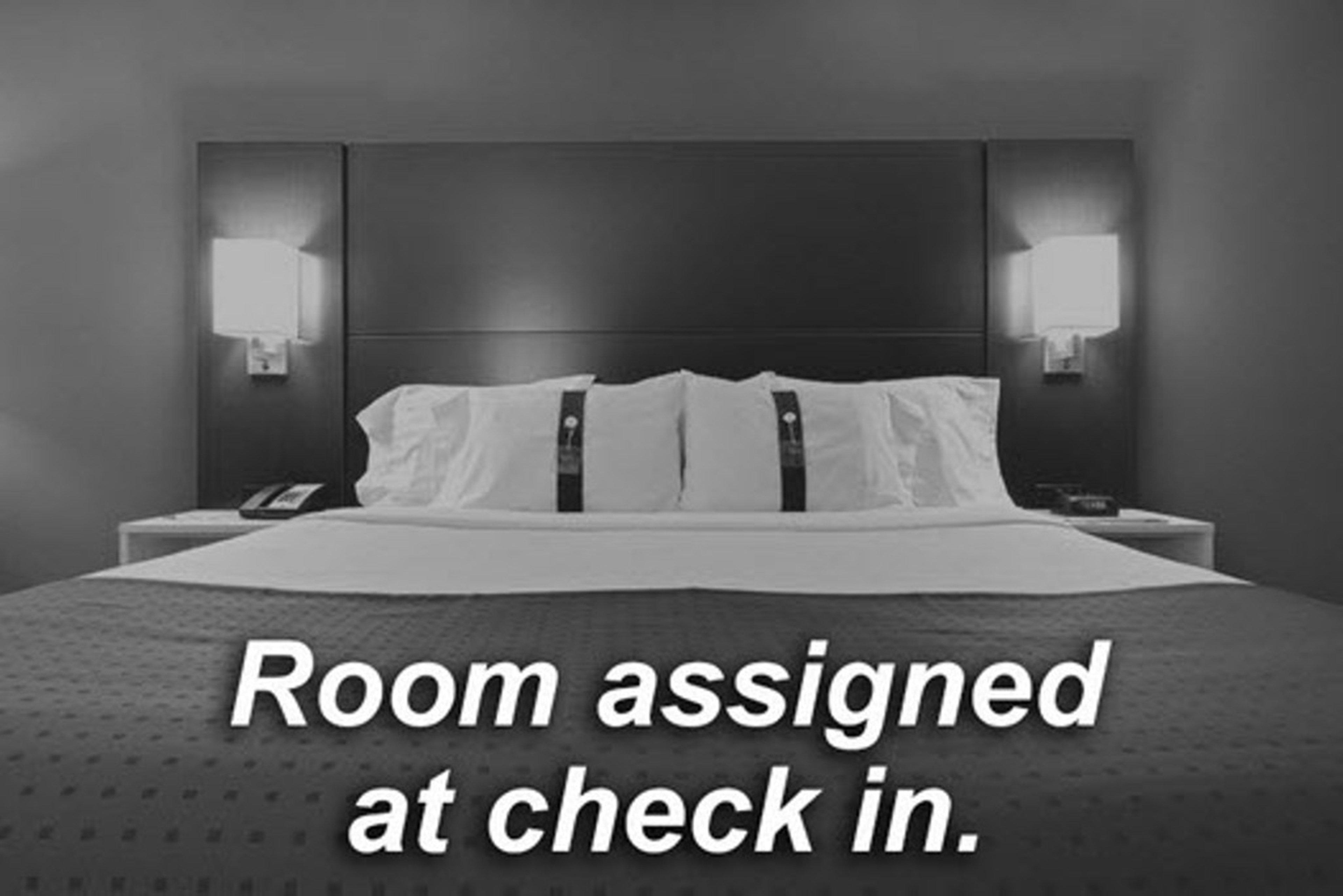 Holiday Inn Express & Suites By Ihg Altoona By Ihg Εξωτερικό φωτογραφία