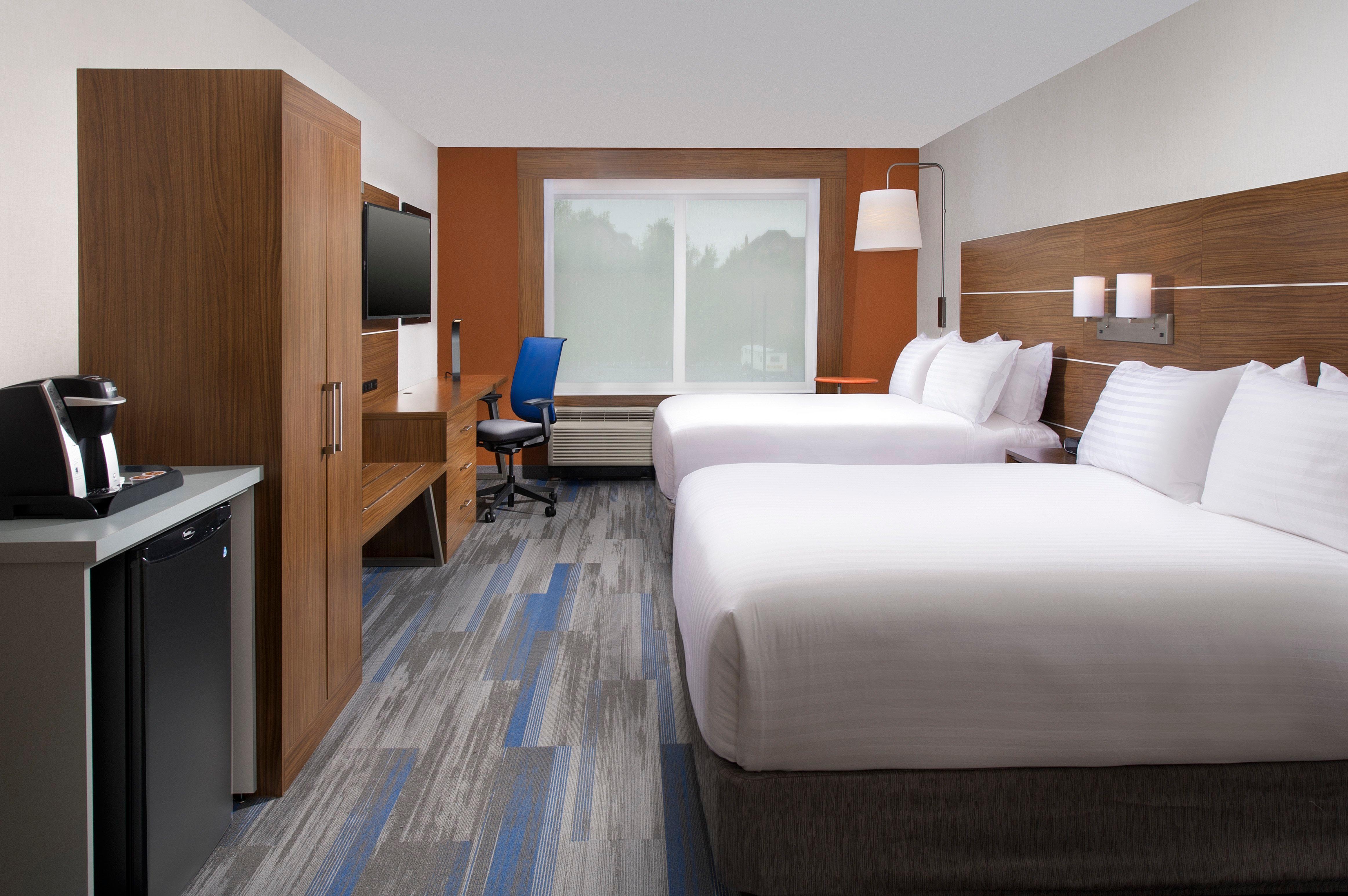 Holiday Inn Express & Suites By Ihg Altoona By Ihg Εξωτερικό φωτογραφία